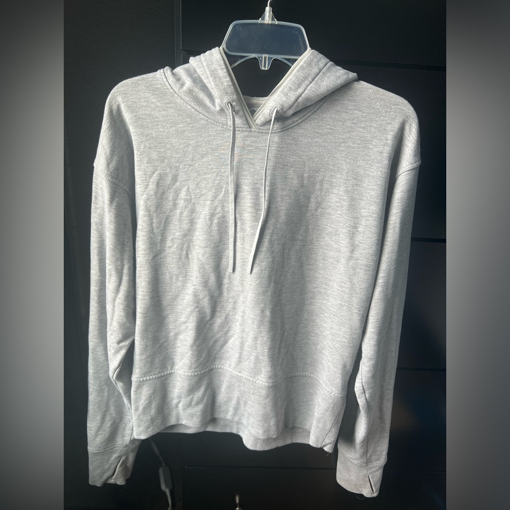 Victoria Secret, Victoria Sport Women’s Sparkle Logo Hoodie. Light grey. Medium.